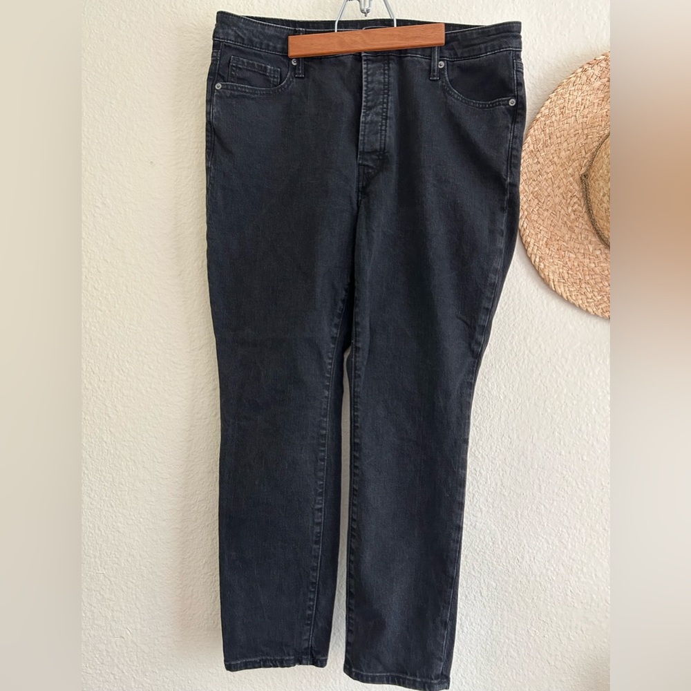 OLD NAVY JEANS